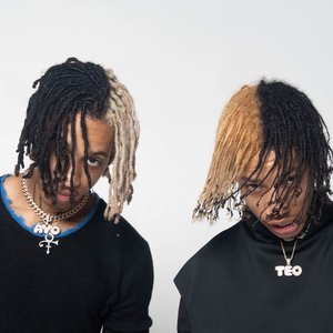 Ayo & Teo